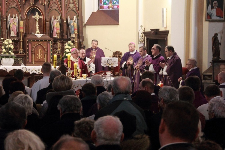 Uroczystości pogrzebowe ks. prał. Franciszka Cybuli