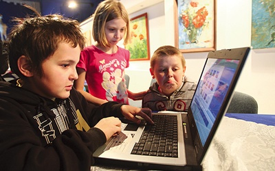 Dzieci garną się  do nowych technologii