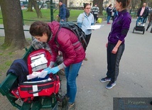 Wolontariuszy PM można spotkać na Plantach w każdą środę i niedzielę miesiąca.
