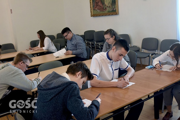 Diecezjalny etap XXIX Olimpiady Teologii Katolickiej w Świdnicy