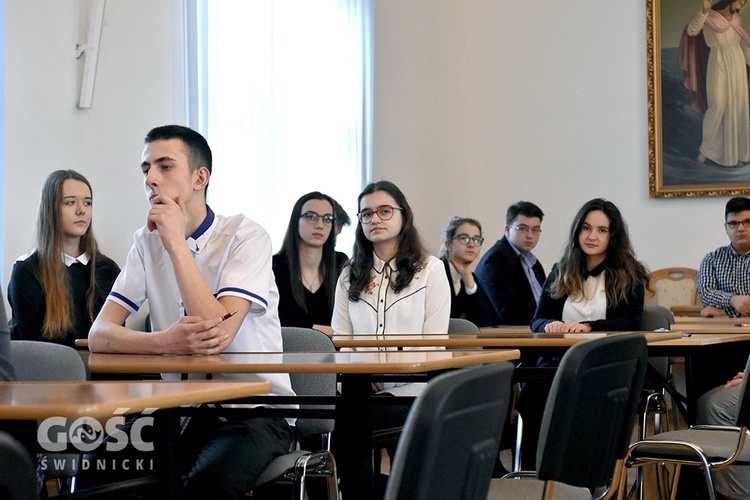 Diecezjalny etap XXIX Olimpiady Teologii Katolickiej w Świdnicy