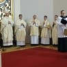 W imieniu seminaryjnej wspólnoty życzenia bp. Piotrowi złożył  Michał Kopciński, alumn V roku, dziekan alumnatu