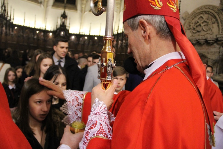 Bierzmowanie w tarnowskiej katedrze