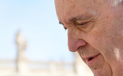 Papież: Oby nikt nie uległ pokusie przemocy