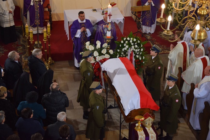 Uroczystości pogrzebowe śp. bp. A. Orszulika - cz. 2