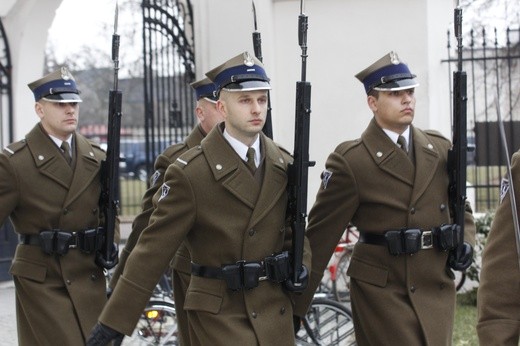 Uroczystości pogrzebowe śp. bp. A. Orszulika - cz.1