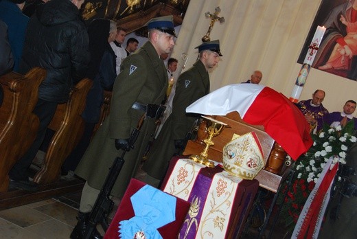 Uroczystości pogrzebowe śp. bp. A. Orszulika - cz.1