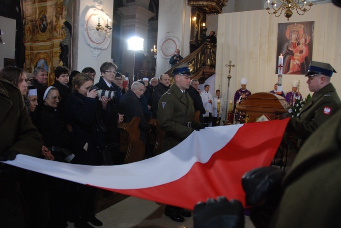 Uroczystości pogrzebowe śp. bp. A. Orszulika - cz.1