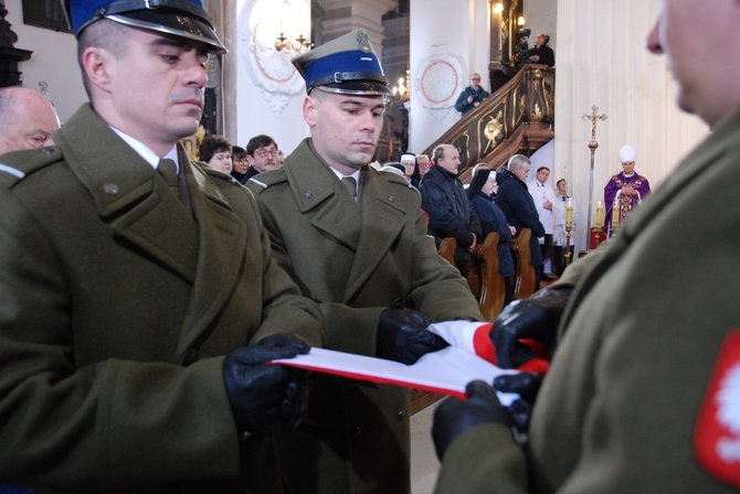 Uroczystości pogrzebowe śp. bp. A. Orszulika - cz.1