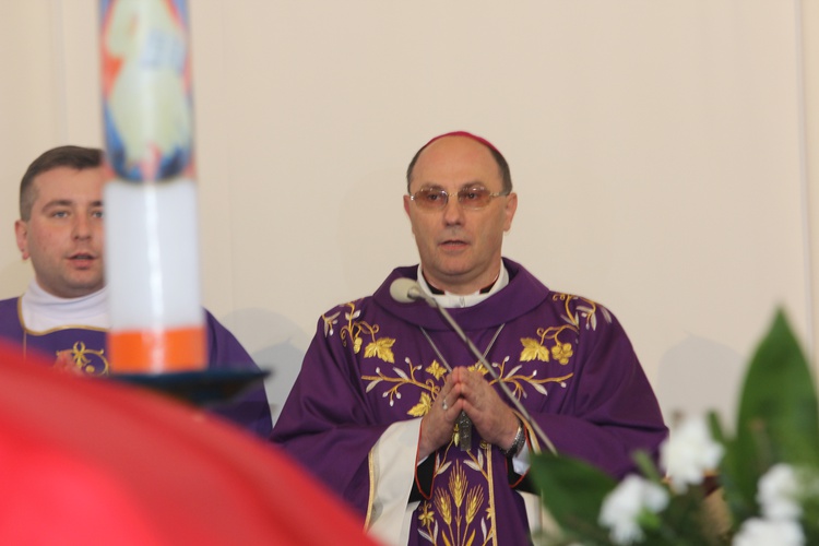 Uroczystości pogrzebowe śp. bp. A. Orszulika - cz.1