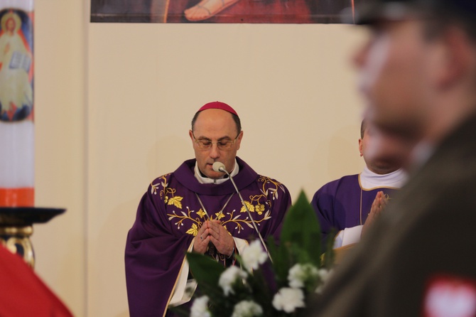 Uroczystości pogrzebowe śp. bp. A. Orszulika - cz.1