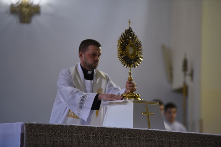 U Matki Bożej Anielskiej w Dębicy