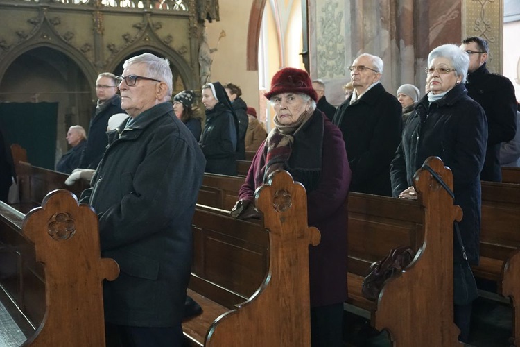 Świdnickie obchody Dnia Pamięci Żołnierzy Wylętych rozpoczęła Msza św. w katedrze