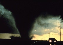 Tragiczne tornado w USA