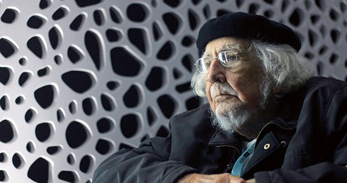 Ks. Ernesto Cardenal od wielu lat nie prowadzi już działalności politycznej.