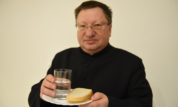 - Postna krucjata przynosi już owoce - mówi ks. Bukowiec.