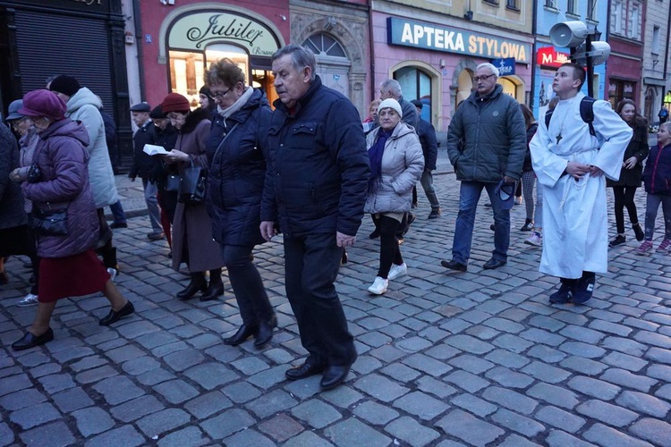 Wielki post rozpoczął się w Świdnicy od procesji pokutnej