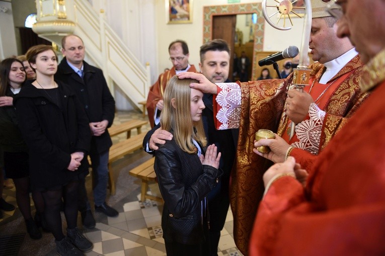 Bierzmowanie w Rzezawie