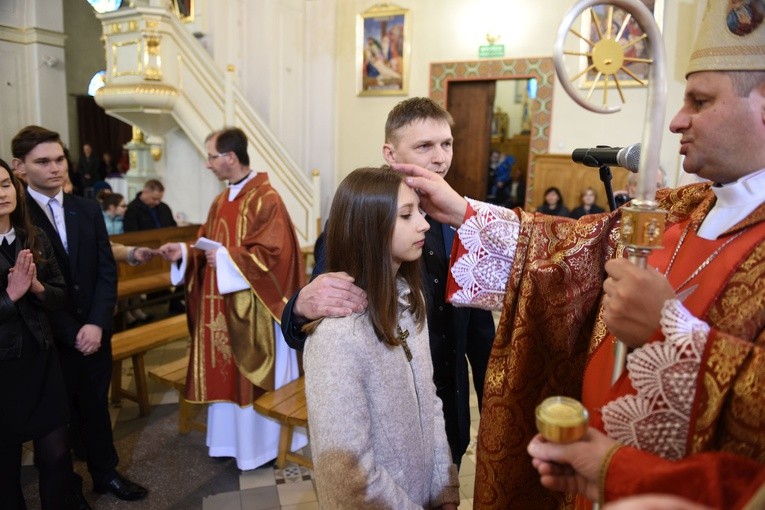 Bierzmowanie w Rzezawie