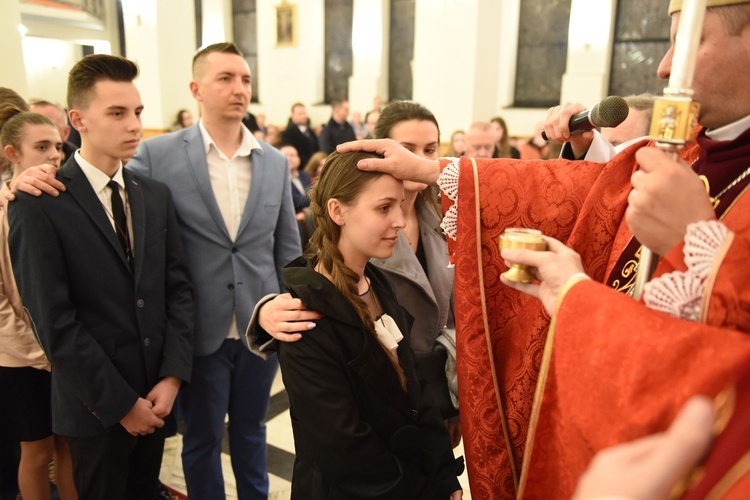 Bierzmowanie u św. Jana Nepomucena w Bochni