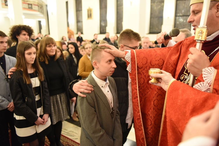 Bierzmowanie u św. Jana Nepomucena w Bochni