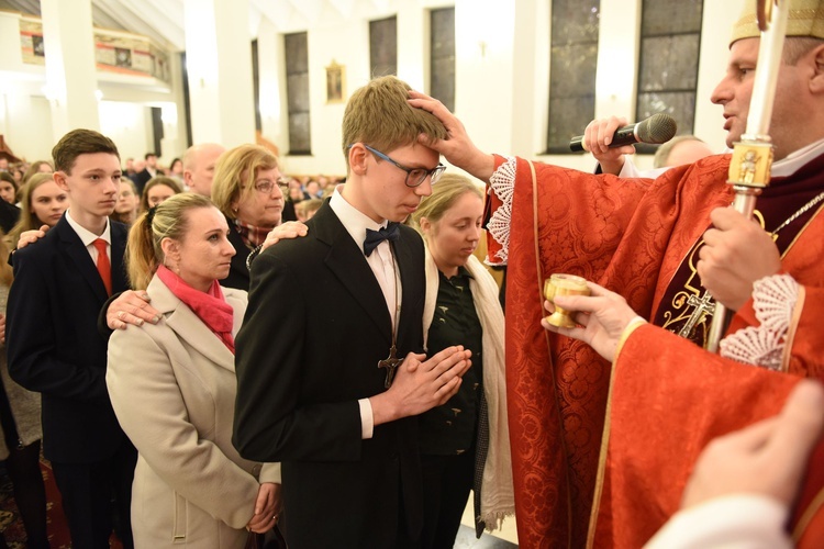 Bierzmowanie u św. Jana Nepomucena w Bochni