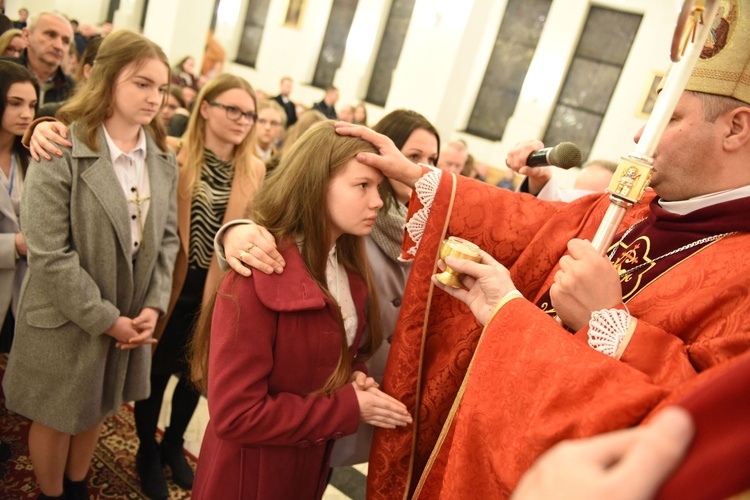 Bierzmowanie u św. Jana Nepomucena w Bochni