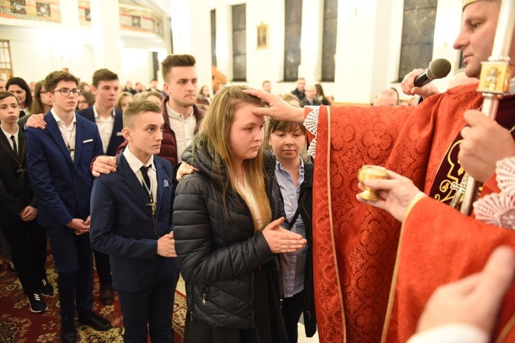 Bierzmowanie u św. Jana Nepomucena w Bochni