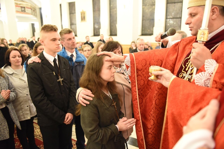 Bierzmowanie u św. Jana Nepomucena w Bochni