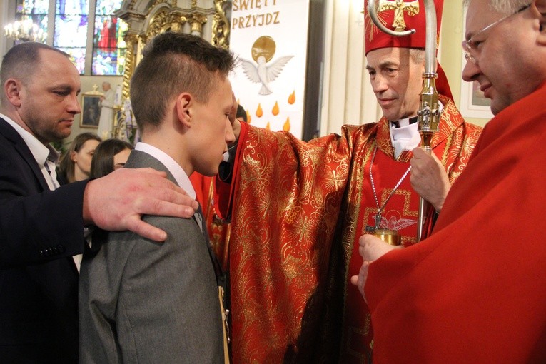 Bierzmowanie w Luszowicach