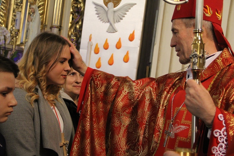 Bierzmowanie w Luszowicach