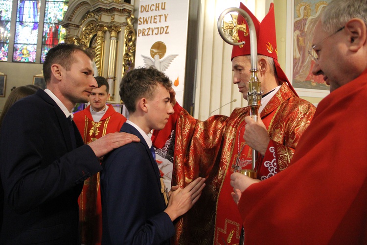 Bierzmowanie w Luszowicach