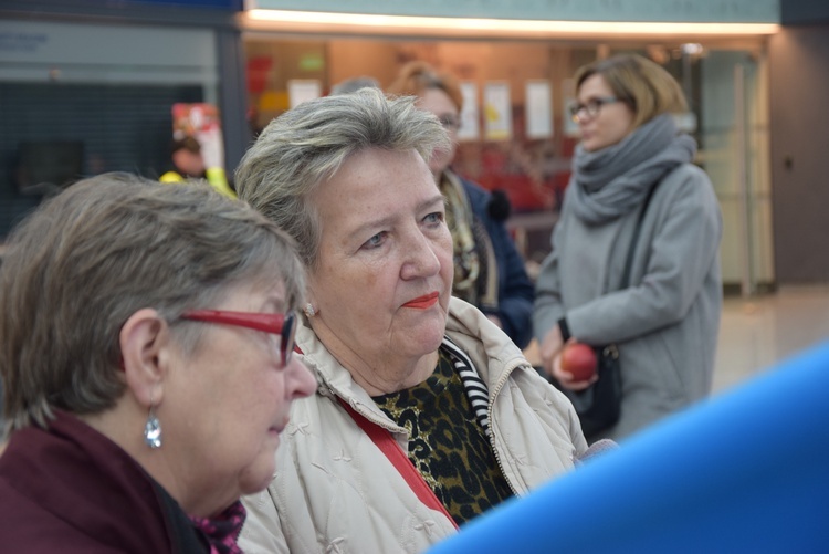 Dzień Kobiet z Łódzką Koleją Aglomeracyjną 