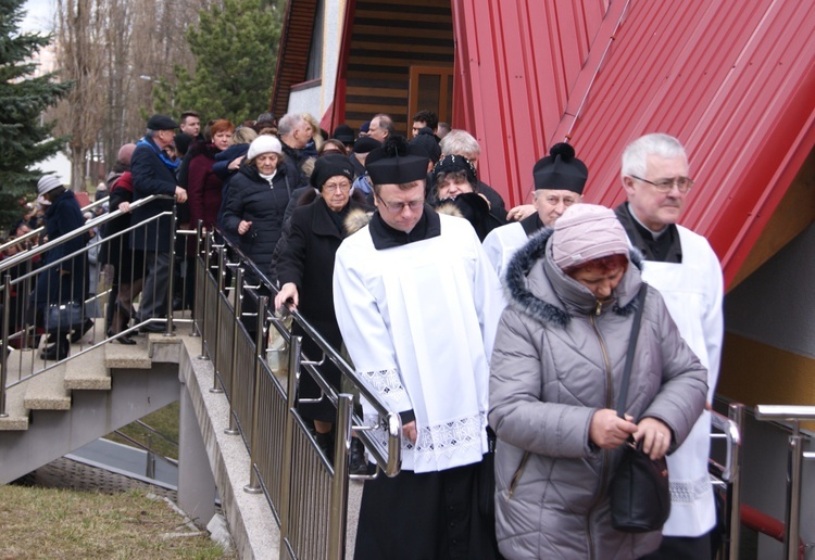 Ostatnie pożegnanie dobrego kapłana 