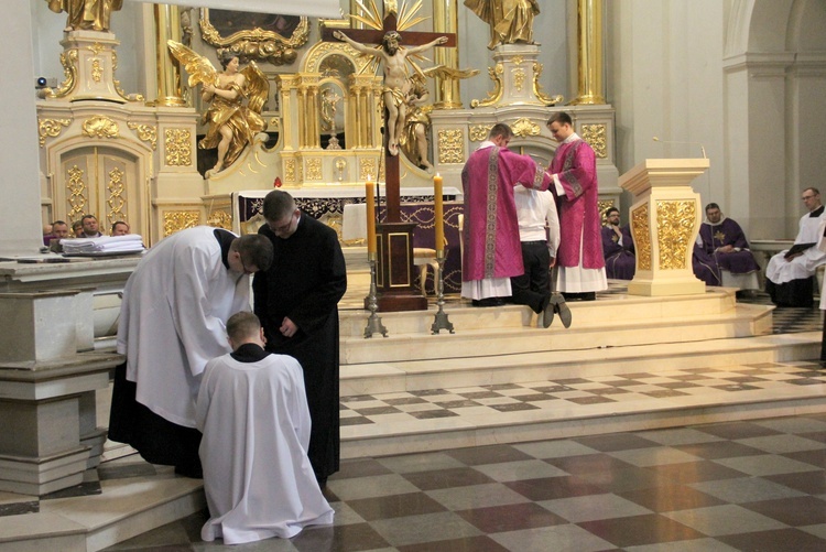 Obłóczyny w seminarium