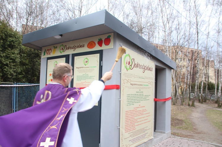 Otwarcie i pobłogosławienie "Dobrodzielni"