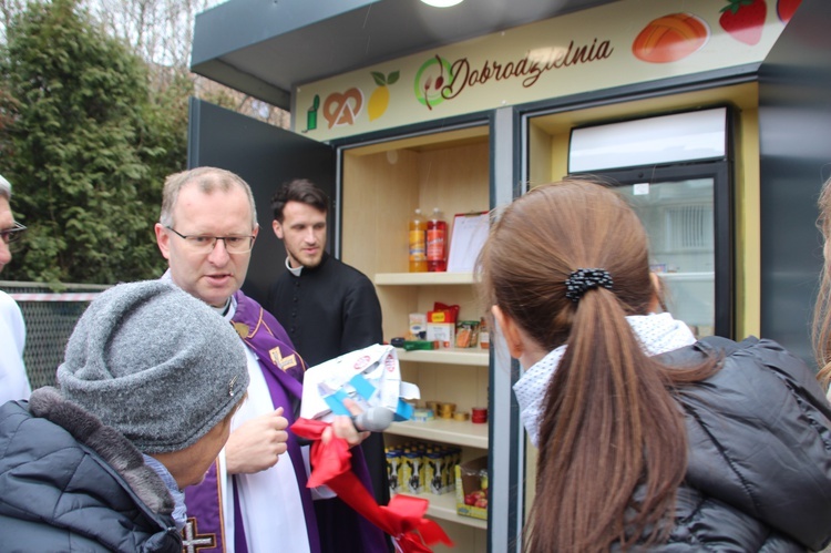 Otwarcie i pobłogosławienie "Dobrodzielni"