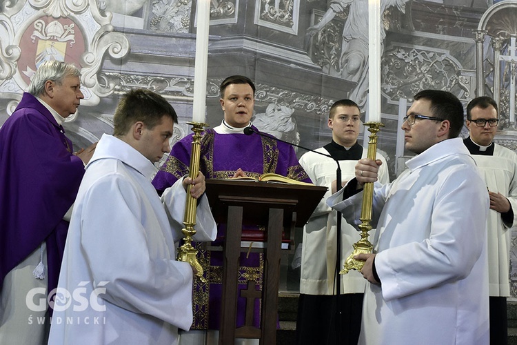 Posługa lektoratu w diecezji świdnickiej