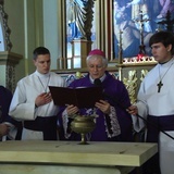 Poświęcenie ołtarza w Mokrem
