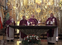 Msza św. w intencji ojczyzny i żołnierzy niezłomnych w gdańskiej bazylice św. Brygidy