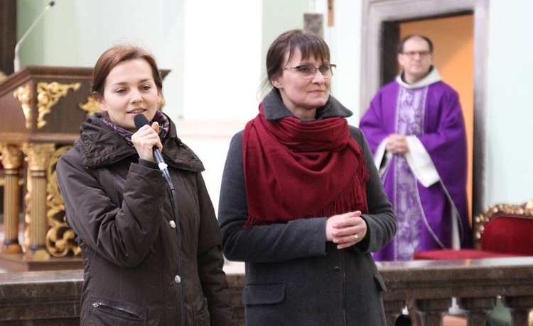 Katarzyna Czakon (z lewej) i Anna Bisch ze Wspólnoty Matek w Modlitwie "Miriam" zaprosiły na piąte cieszyńskie rekolekcje wielkopostne dla mam.