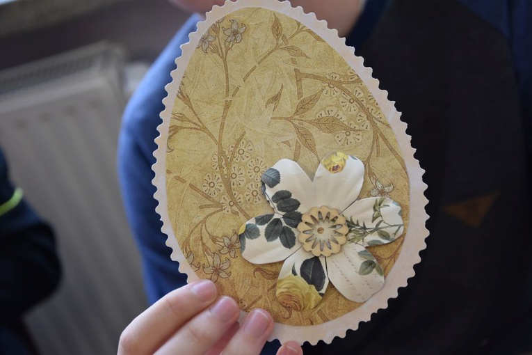 Katecheza z przygotowaniem świątecznych kartek