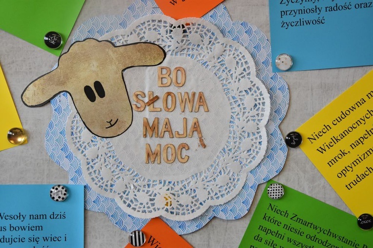 Katecheza z przygotowaniem świątecznych kartek