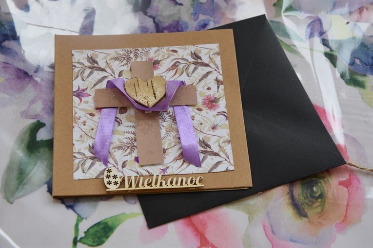 Katecheza z przygotowaniem świątecznych kartek