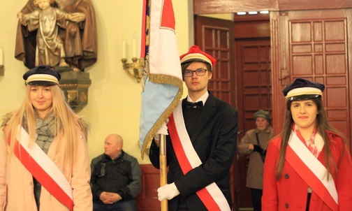 Bp Jan Kopiec na jubileuszu UO: Nie sprzedawaj, ale nabywaj prawdę 