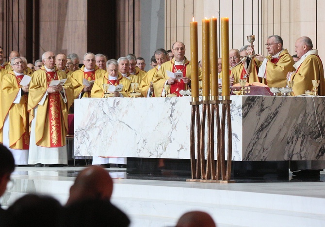 Świeca Niepodległości dla papieża Franciszka