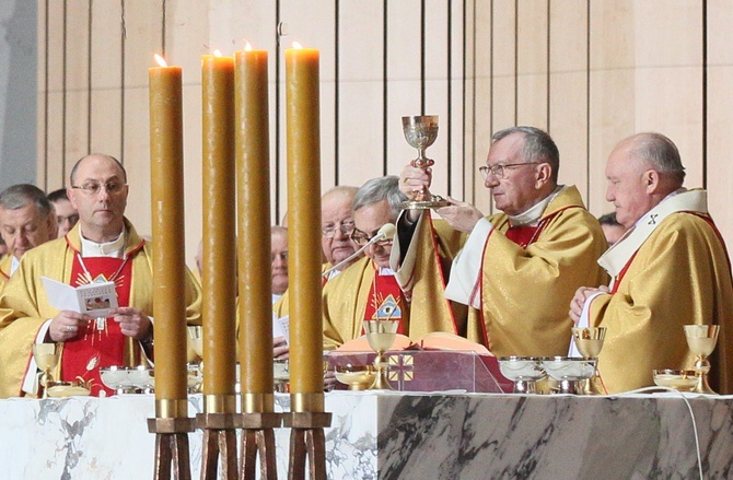 Świeca Niepodległości dla papieża Franciszka