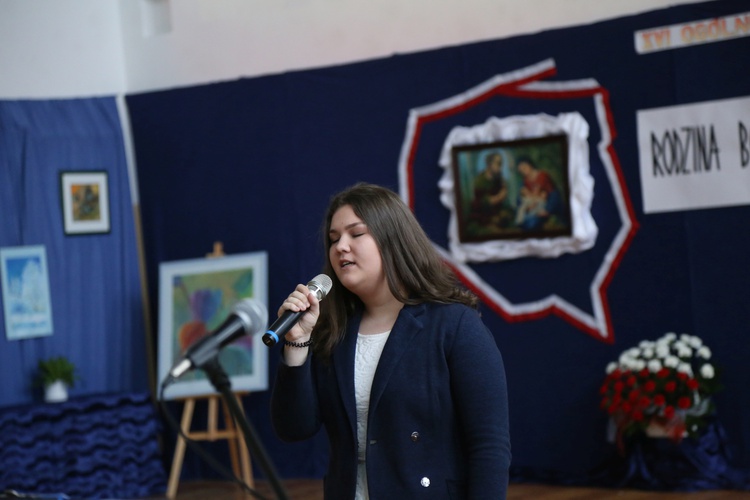 Karolino świeć nam przykładem