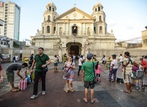 Biskupi filipińscy znoszą taryfy za posługi w Kościele