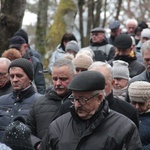 Wejherowo. Droga Krzyżowa kalwaryjskimi ścieżkami 